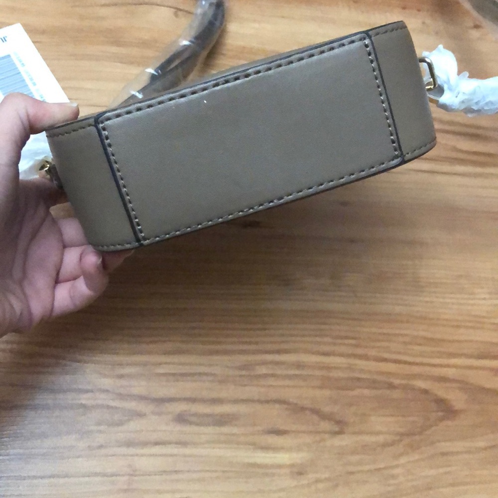 Brand new - Picture 3 of 4